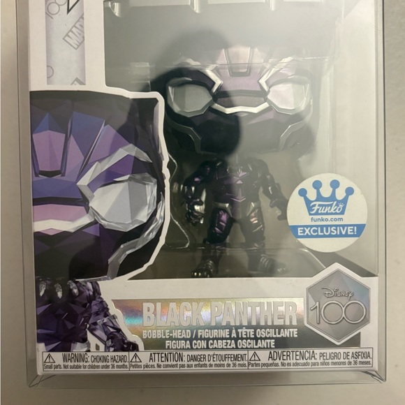 Funko Pop! Marvel #1187 Black Panther Disney 100 Funko Exclusive - Picture 4 of 9